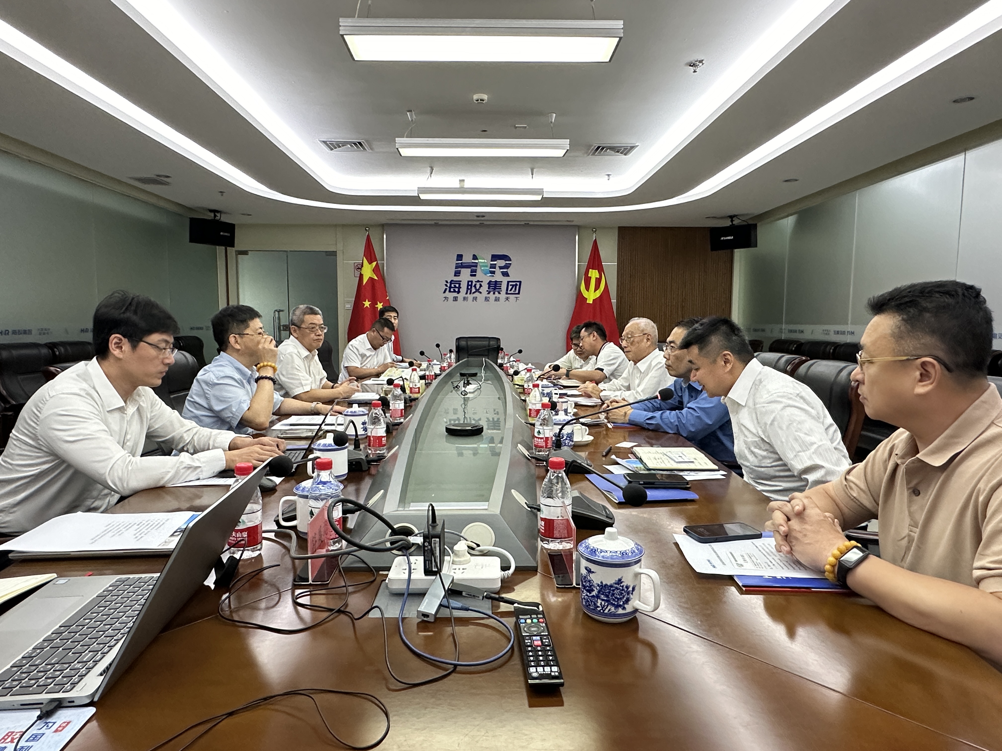 1721125113381003174.jpg 1721125113381003174.jpg